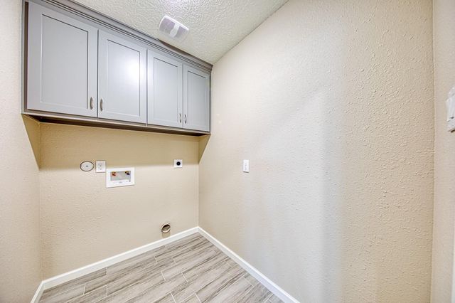 3526 Brook Shadow Drive, Brookshire, TX 77423