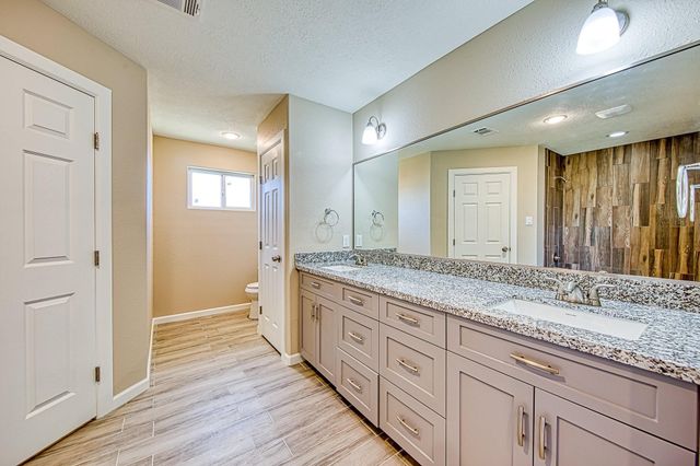 3526 Brook Shadow Drive, Brookshire, TX 77423
