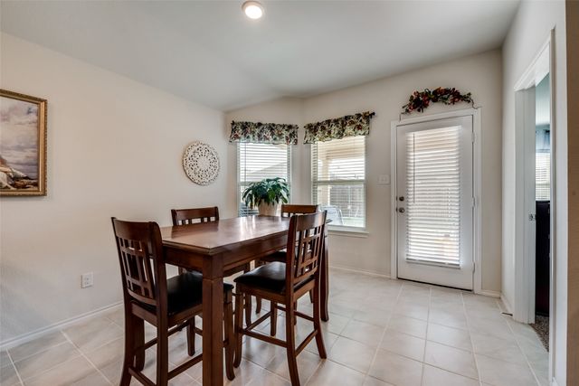 809 Meadow Wood Lane, Princeton, TX 75407