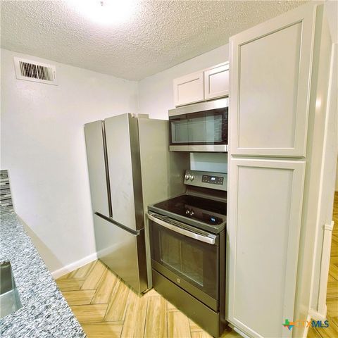 1901 N 10th Street 4, Killeen, TX 76541