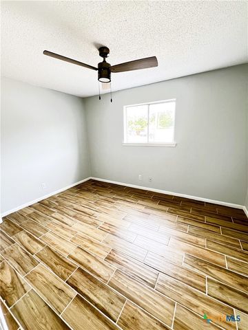 1901 N 10th Street 4, Killeen, TX 76541