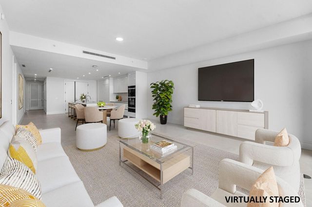 220 Lake Shore Drive 1006, Lake Park, FL 33403