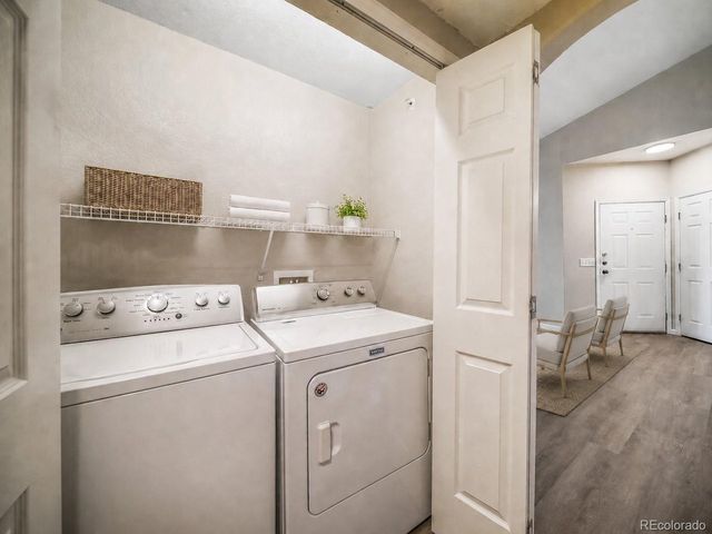 7440 S Blackhawk St 7-305, Englewood, CO 80112
