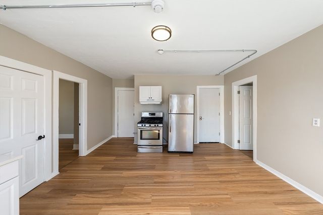 50 Common St 3, Lawrence, MA 01840