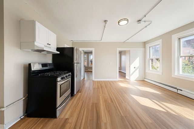 50 Common St 3, Lawrence, MA 01840