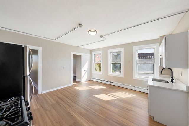 50 Common St 3, Lawrence, MA 01840