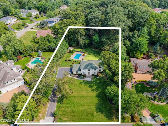 16 Woodhollow Drive, Holmdel, NJ 07733