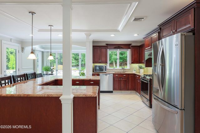 16 Woodhollow Drive, Holmdel, NJ 07733