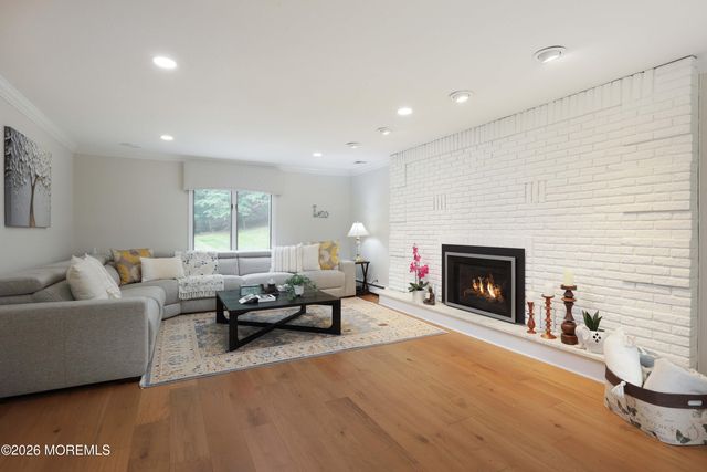 16 Woodhollow Drive, Holmdel, NJ 07733