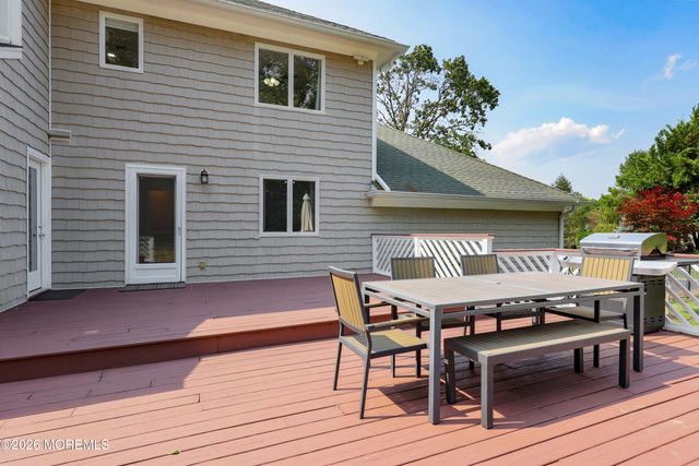 16 Woodhollow Drive, Holmdel, NJ 07733