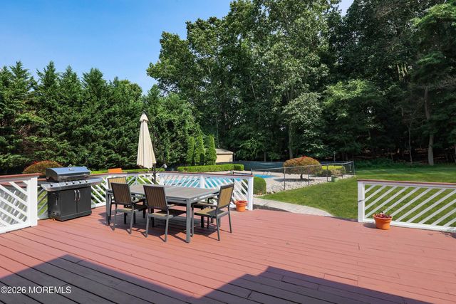 16 Woodhollow Drive, Holmdel, NJ 07733