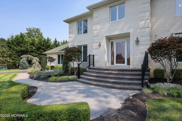 16 Woodhollow Drive, Holmdel, NJ 07733