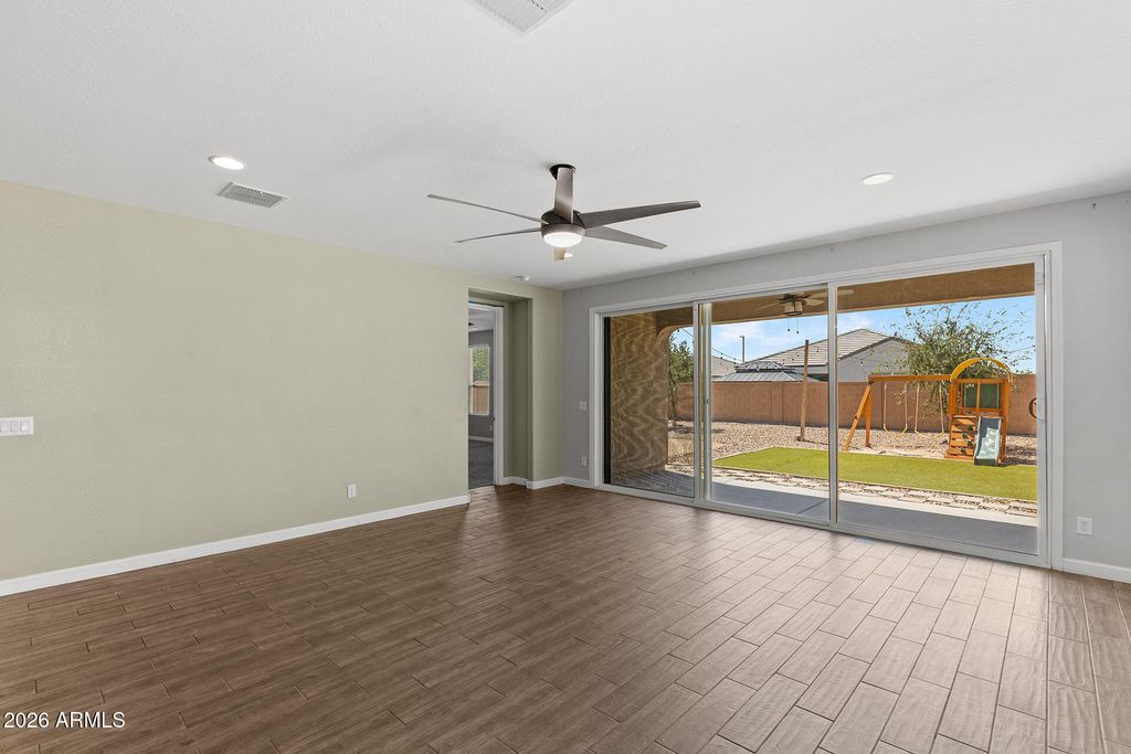 8531 W PLEASANT OAK Way, Florence, AZ 85132 — photo 5