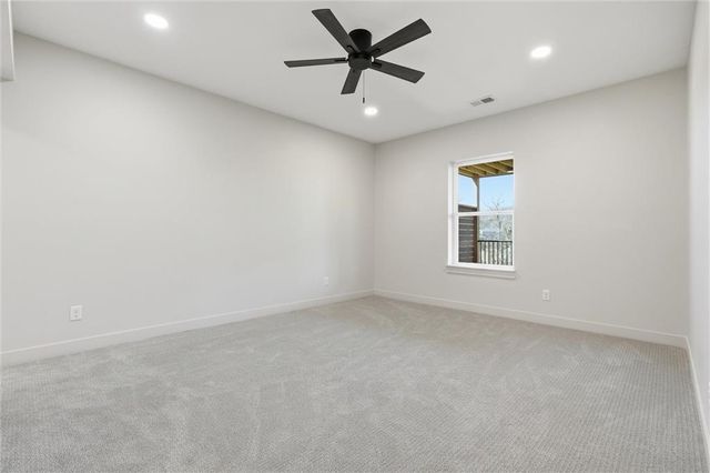 1412 NE Ernest Way, Lee's Summit, MO 64086