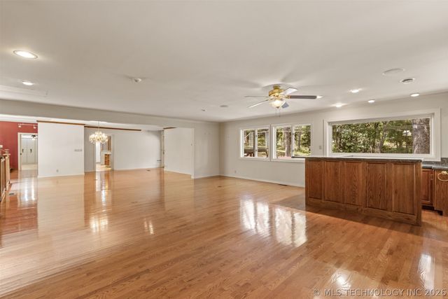 4929 E 114th Place, Tulsa, OK 74137