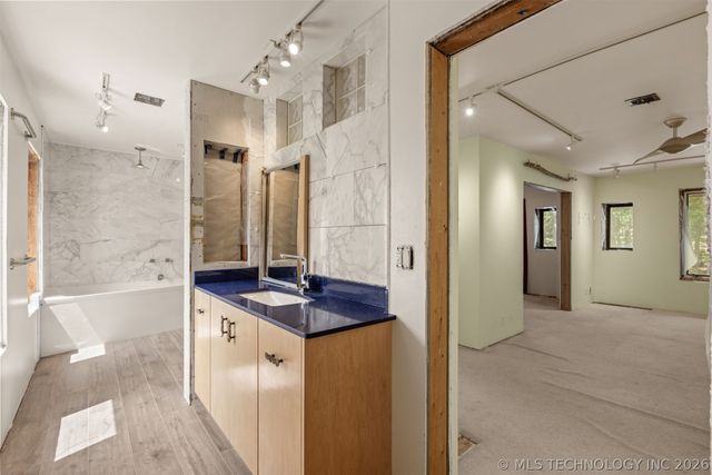 4929 E 114th Place, Tulsa, OK 74137