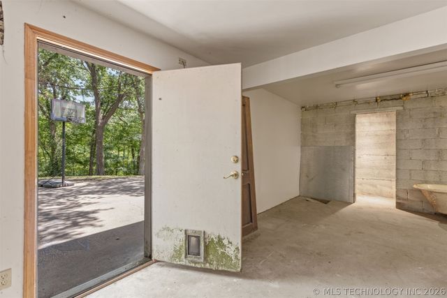 4929 E 114th Place, Tulsa, OK 74137
