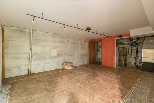 4929 E 114th Place, Tulsa, OK 74137