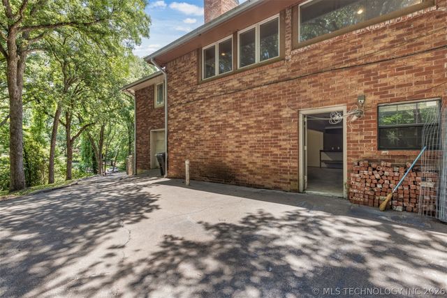 4929 E 114th Place, Tulsa, OK 74137
