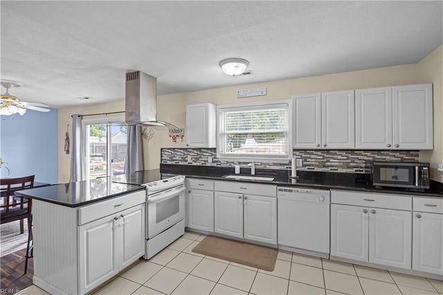 4401 Liberty Bell CT, Virginia Beach, VA 23462