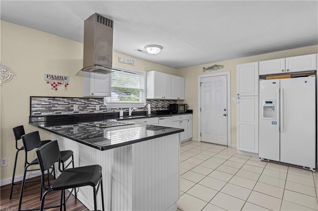 4401 Liberty Bell CT, Virginia Beach, VA 23462