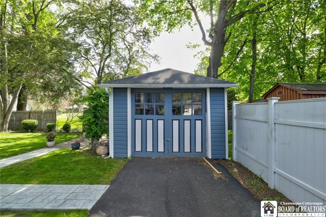 19 Bentley Avenue, Busti, NY 14750