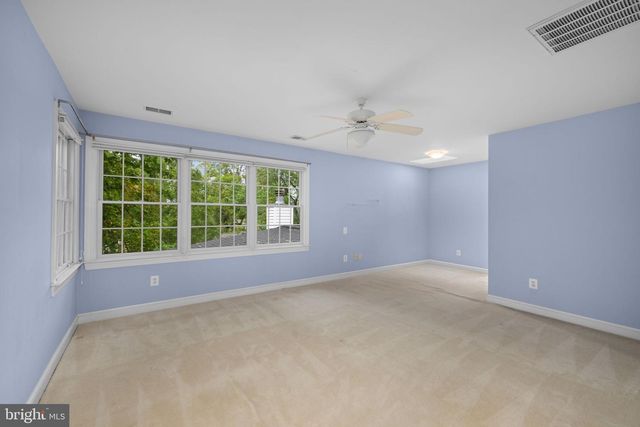 3444 N ABINGDON ST, Arlington, VA 22207
