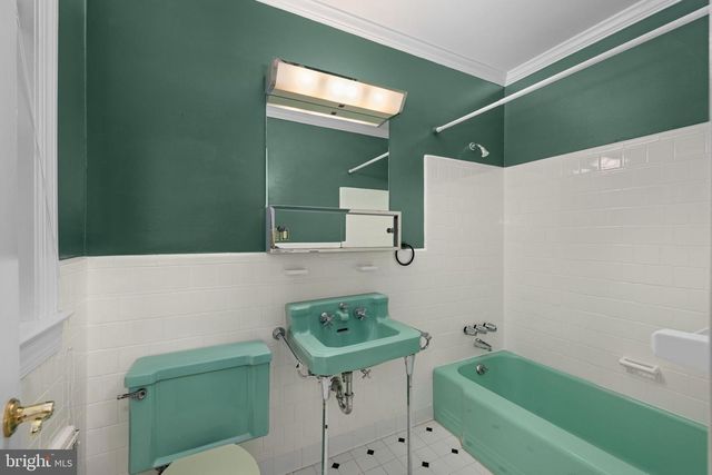 3444 N ABINGDON ST, Arlington, VA 22207