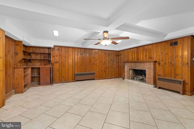 3444 N ABINGDON ST, Arlington, VA 22207