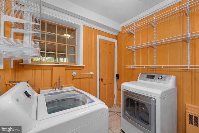 3444 N ABINGDON ST, Arlington, VA 22207