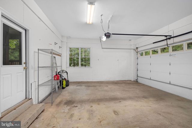 3444 N ABINGDON ST, Arlington, VA 22207