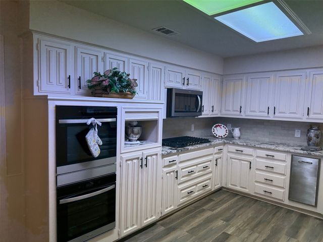 8 Ridge Drive, Hickory Creek, TX 75065