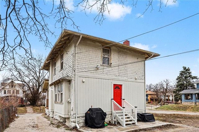 3403 Agnes Avenue, Kansas City, MO 64128