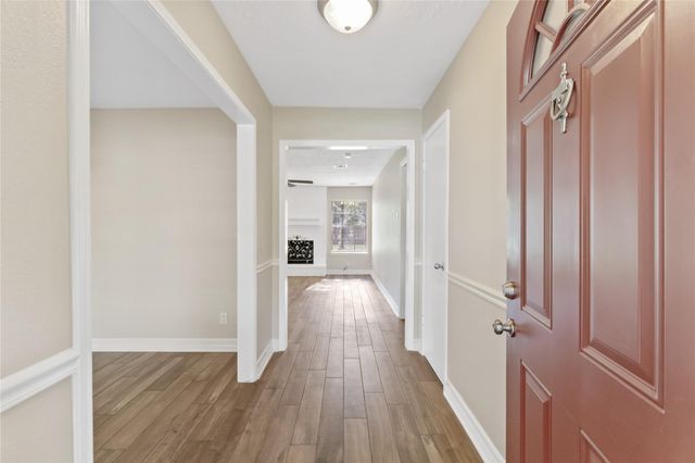 25814 Leafywood Drive, Spring, TX 77386