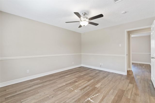 25814 Leafywood Drive, Spring, TX 77386