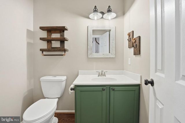 468 DEVON DR, Warrenton, VA 20186