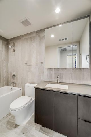 44 East Ave 2703, Austin, TX 78701