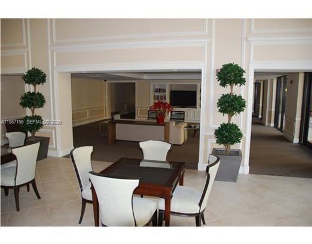 55 Merrick Way 552, Coral Gables, FL 33134