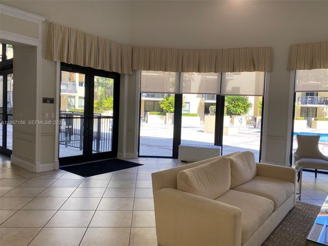 55 Merrick Way 552, Coral Gables, FL 33134