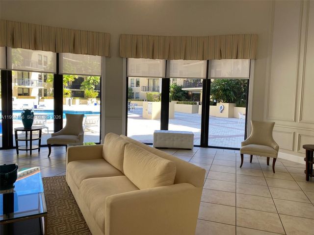 55 Merrick Way 552, Coral Gables, FL 33134