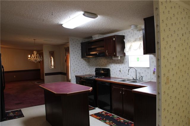 1533 Good Hope Church Road, Starr, SC 29684