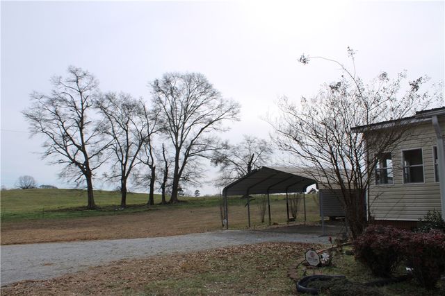 1533 Good Hope Church Road, Starr, SC 29684