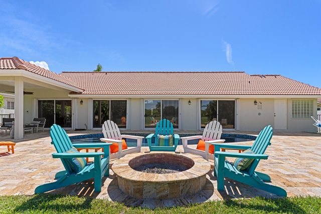 7598 Fairway Trail, Boca Raton, FL 33487