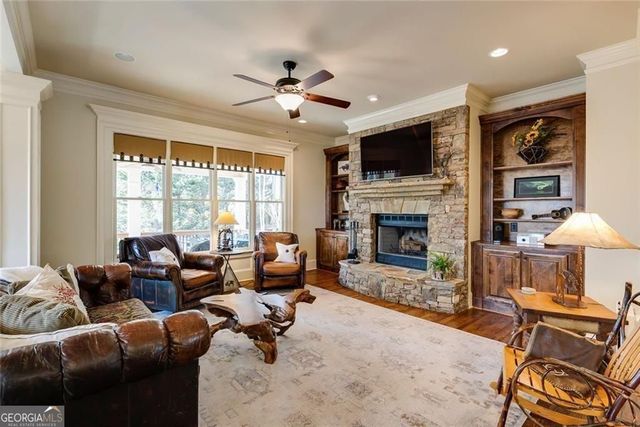 5284 Vernon Springs Trail, Sandy Springs, GA 30327