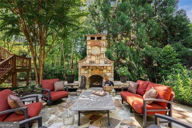 5284 Vernon Springs Trail, Sandy Springs, GA 30327