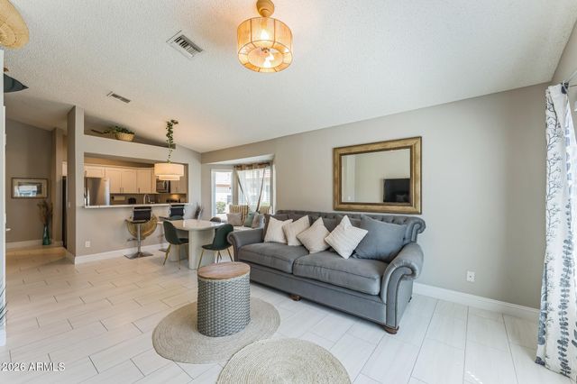 1120 N VAL VISTA Drive 29, Gilbert, AZ 85234