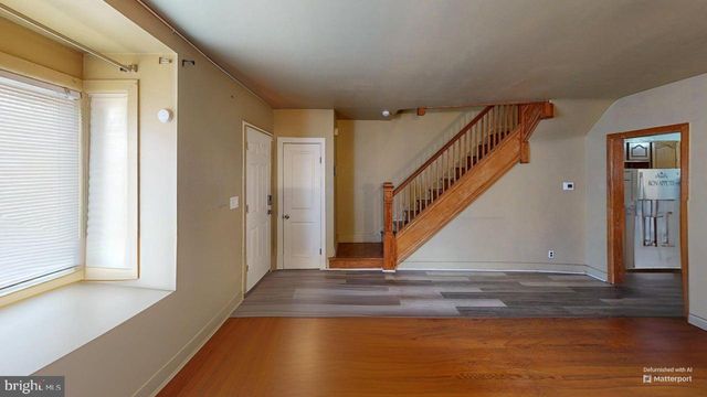 817 LYNDHURST ST, Baltimore, MD 21229