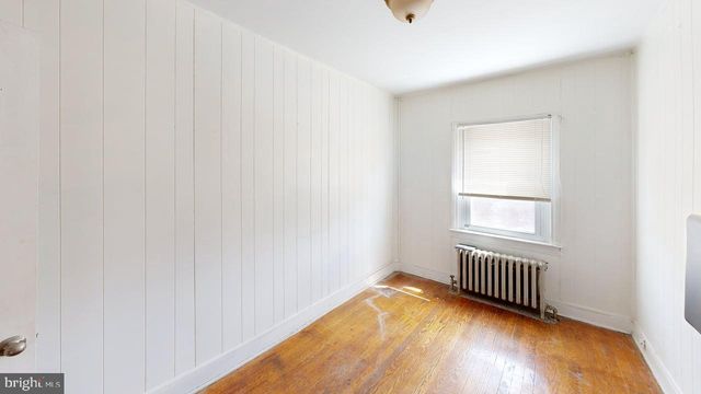 817 LYNDHURST ST, Baltimore, MD 21229