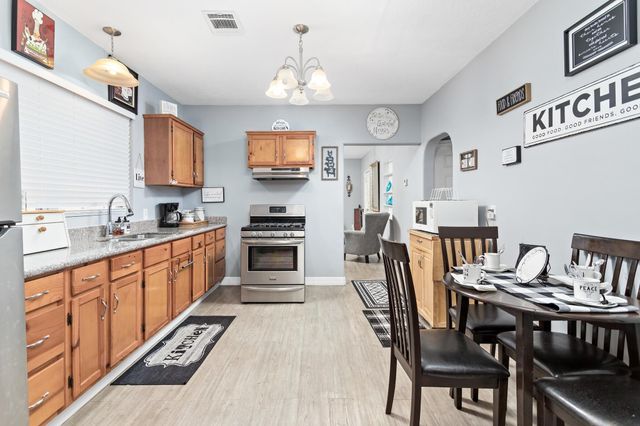 823 13th Street, Port Arthur, TX 77640