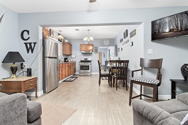 823 13th Street, Port Arthur, TX 77640